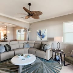 Remodeled oceanfront corner condo 541 in Cinnamon Beach!!