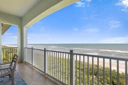 Renovated top floor direct oceanfront penthouse Cinnamon Beach condo 862! - Image 2