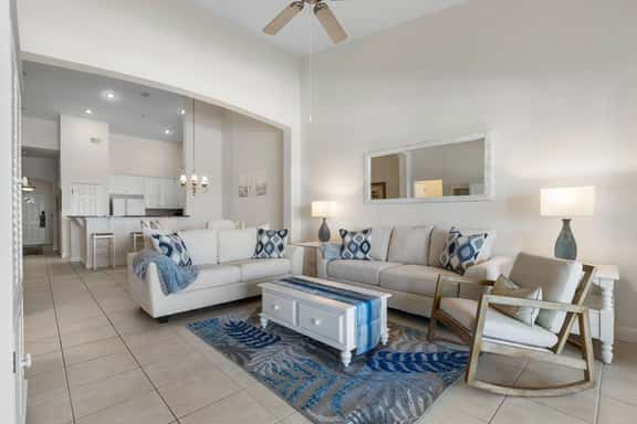 Renovated top floor direct oceanfront penthouse Cinnamon Beach condo 862! - Image 1