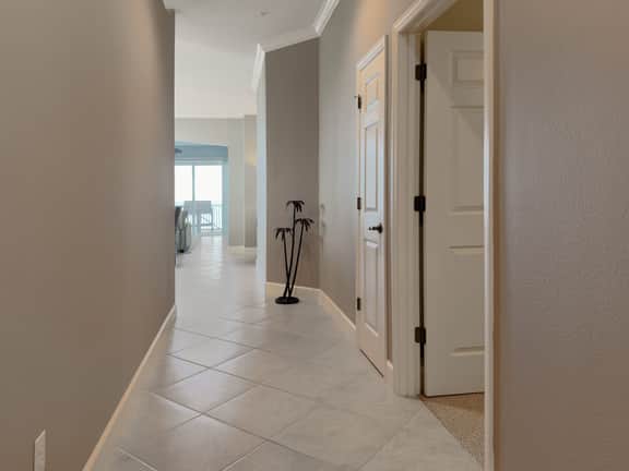 Remodeled oceanfront corner condo 541 in Cinnamon Beach!! - Image 4