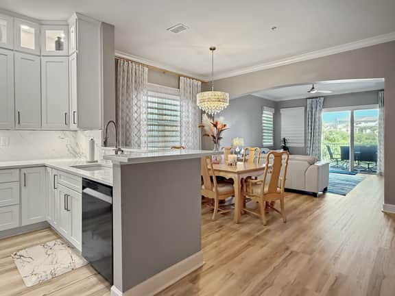 Cinnamon Beach 321 - Corner condo with ocean views! - Image 2